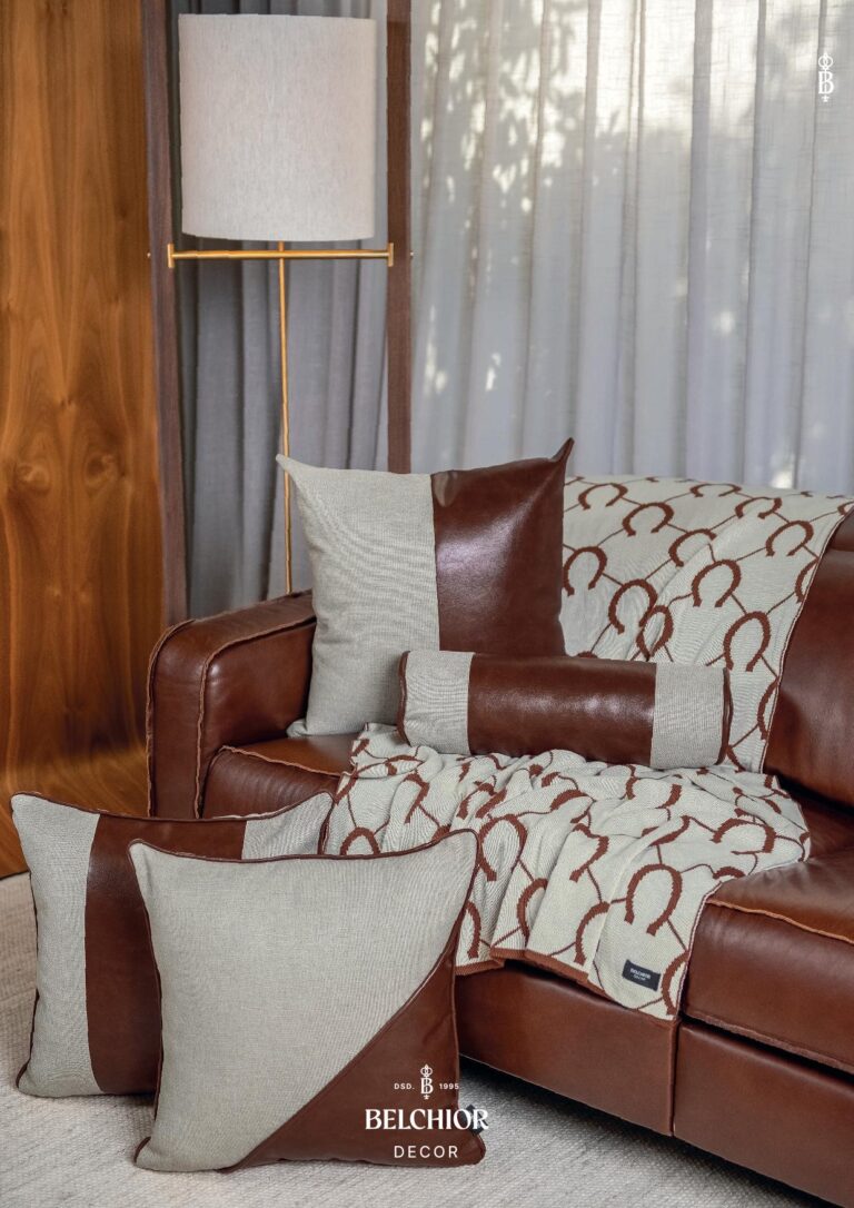 Coleção Equestre Belchior Decor, página 5: Sala em couro e linho
