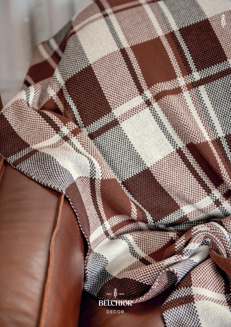 Coleção Equestre Belchior Decor, página 25: Detalhe do ponto