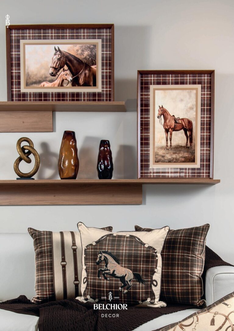 Coleção Equestre Belchior Decor, página 30: Abertura dos quadros